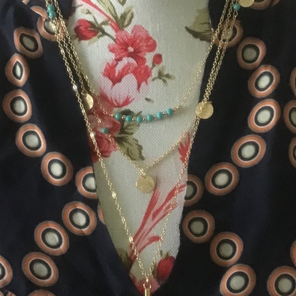 SOLD 🥳3 LAYER BOHO NECKLACE SILVER FEATHER - Picture 3 of 6